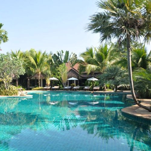 Laluna Hotel and Resort