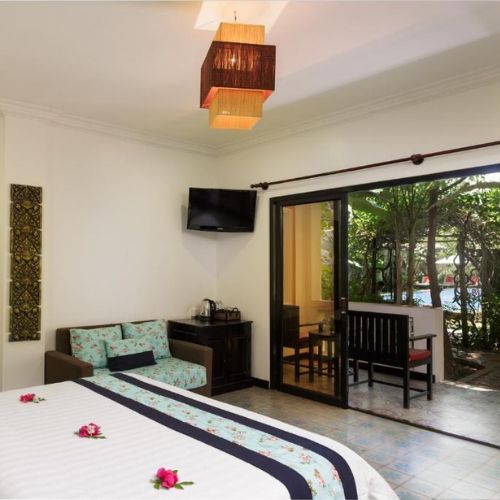 La Residence Wat Bo Hotel