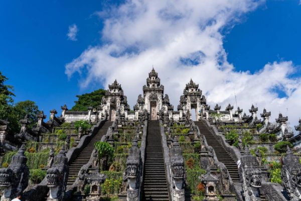 Dia 10: Lempuyang - Tirta Gangga - Virgin Beach