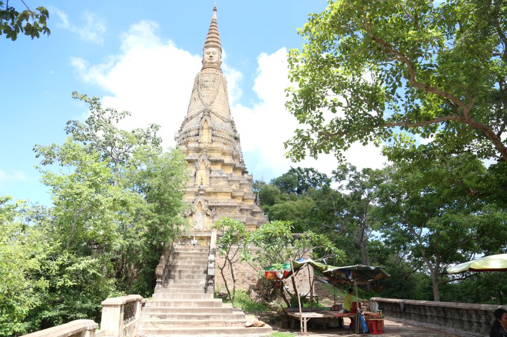 oudong, phnom penh, camboja