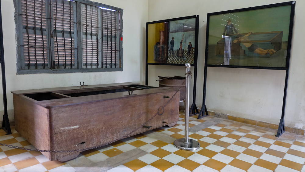 museu tuol sleng, phnom penh, camboja